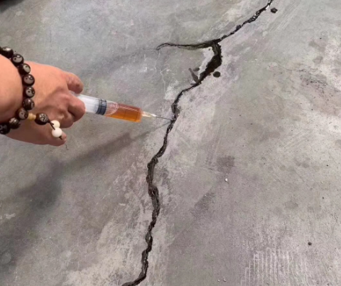雷州混凝土裂缝修补技术详解​